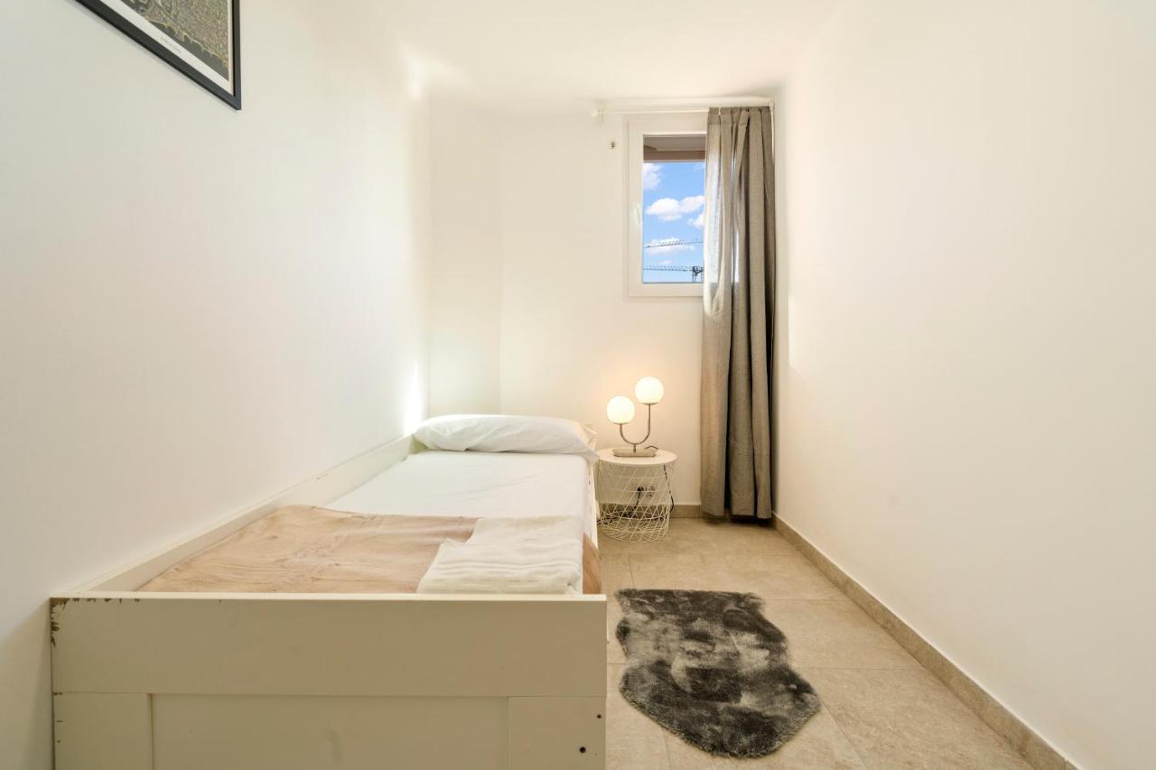 Apartamento Cerca De La Playa Barcelona Bagian luar foto
