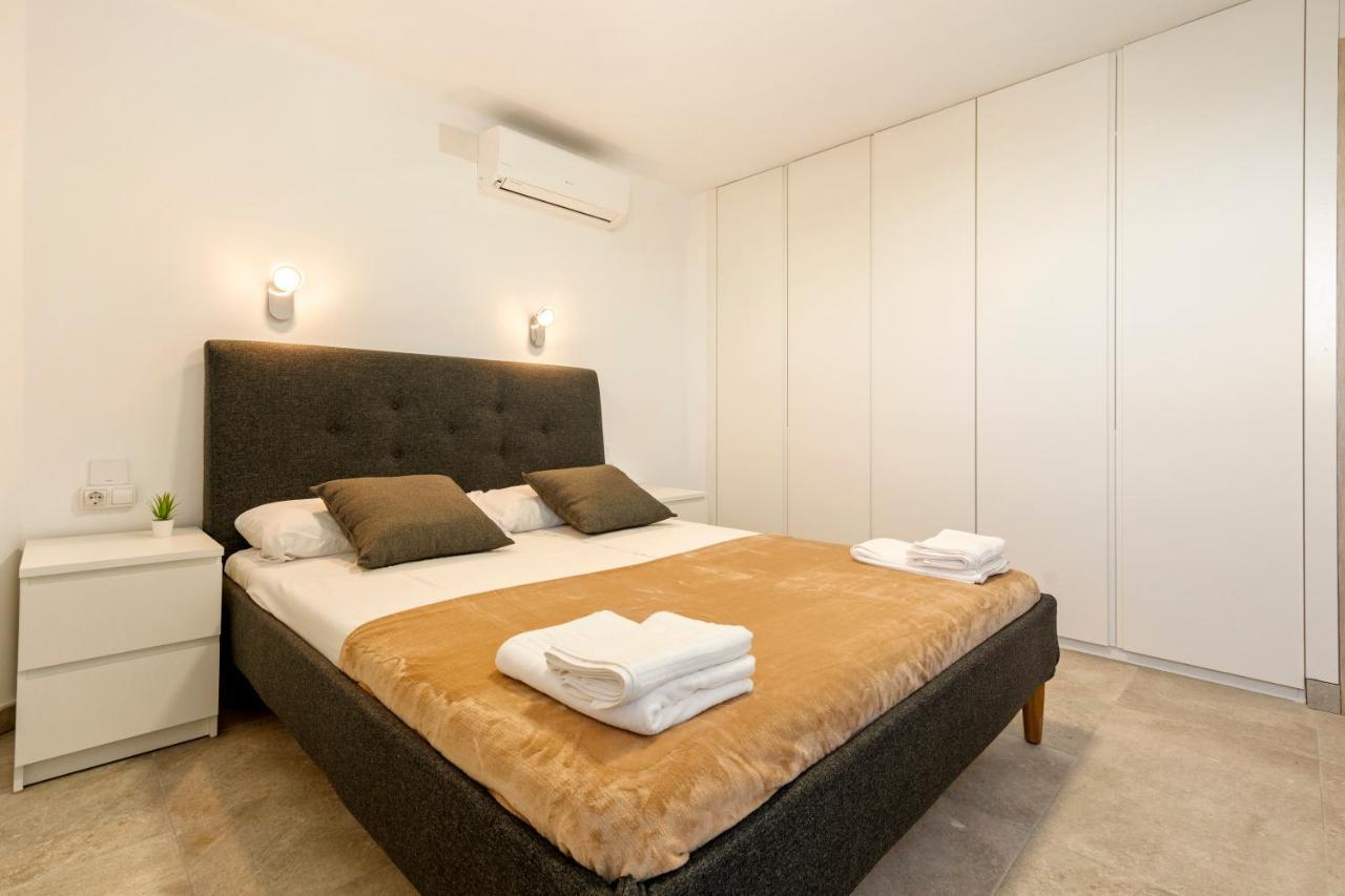 Apartamento Cerca De La Playa Barcelona Bagian luar foto