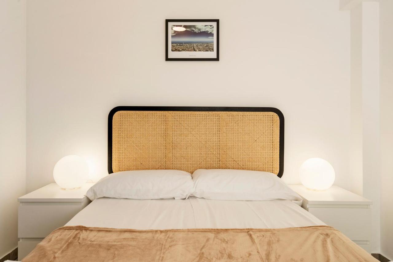 Apartamento Cerca De La Playa Barcelona Bagian luar foto